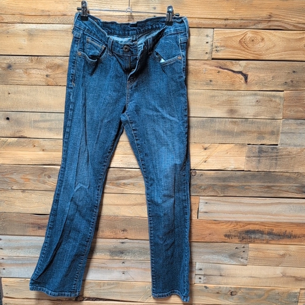 Levi's Classic Indigo Straight Leg Women's Jeans
